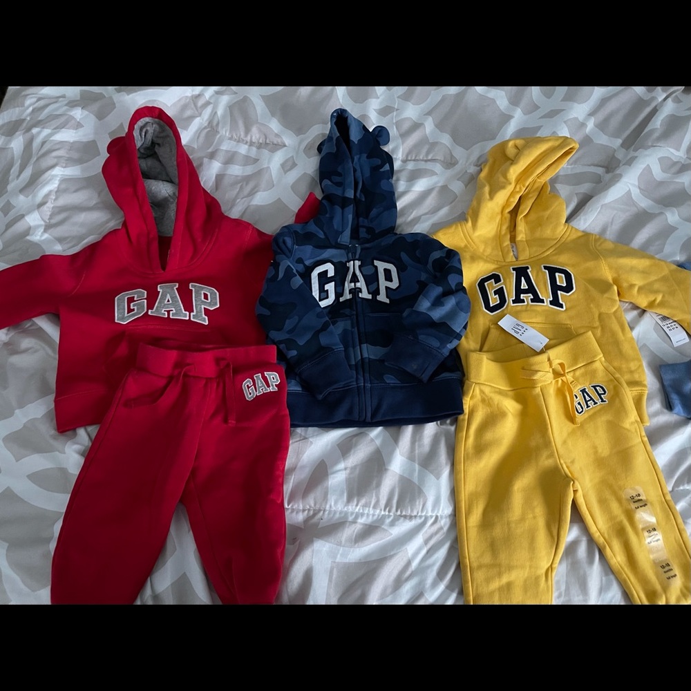 Baby sweatsuits